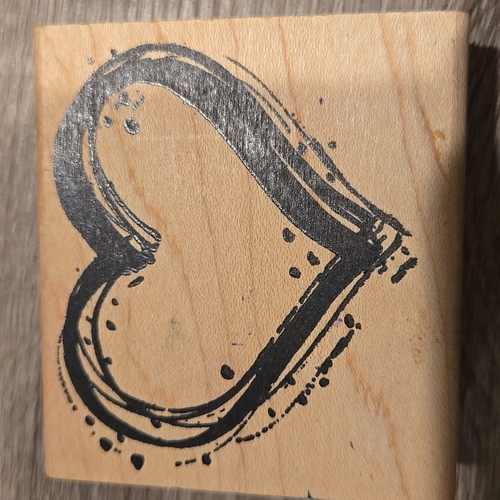 COLLECTION 1997 Vintage Wooden Block with Black Heart Design~used